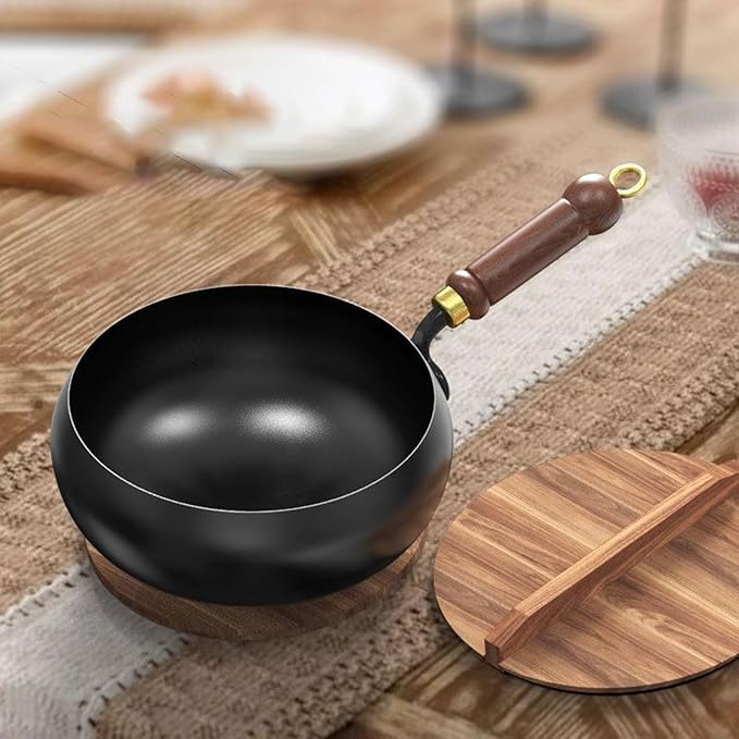 Hand-Forged Cast Iron Skillet Ð Lightweight, Non-Toxic, Long-Lasting Cookware 5