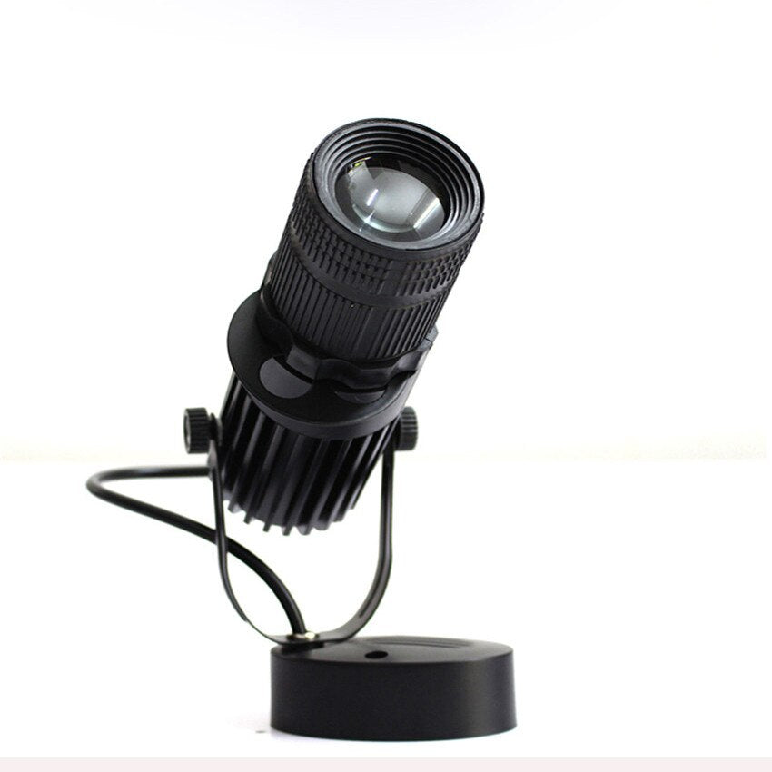 Adjustable LED Ceiling Spotlight - Energy Efficient & Customizable Lighting 1