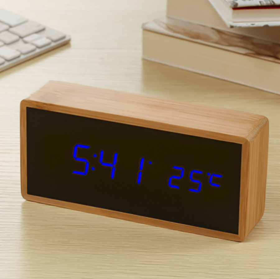 Alarm Clock Bamboo LED Display 15 x 7 x 4.5 cm USB Battery, Compact Design 4