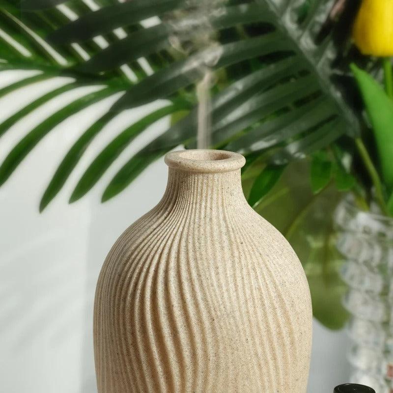 Aroma Diffuser - Elegant Vase Design for Aromatherapy & Home Fragrance 3