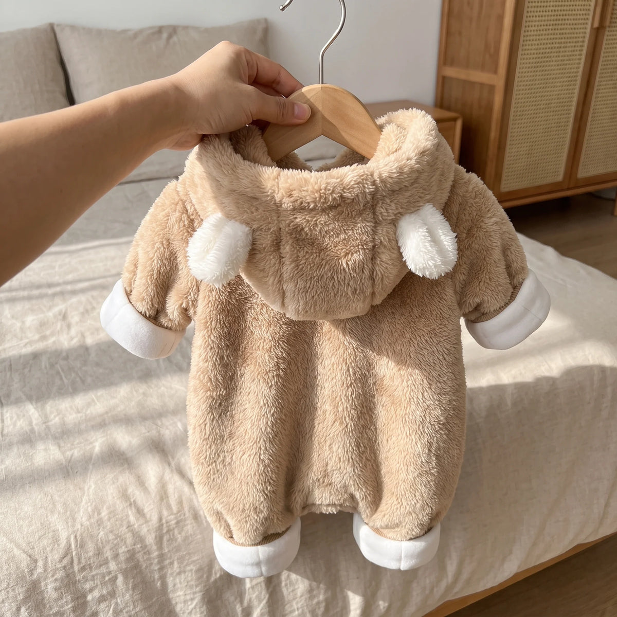 Baby Winter Jumpsuit - Soft Flannel Warmth for 0-3 Months Infants 8