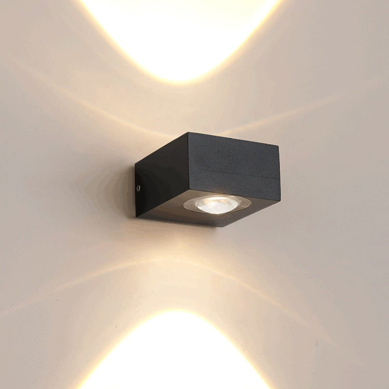 Black Waterproof Outdoor Wall Lamp – Dual Direction LED Wall Sconce Lighting for Elegant Outdoor Ambiance 1
