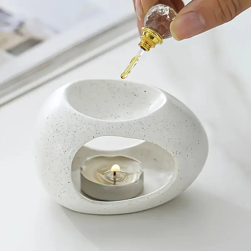 Ceramic Aromatherapy Oil Burner - Elegant Design for Relaxation & Ambiance 1