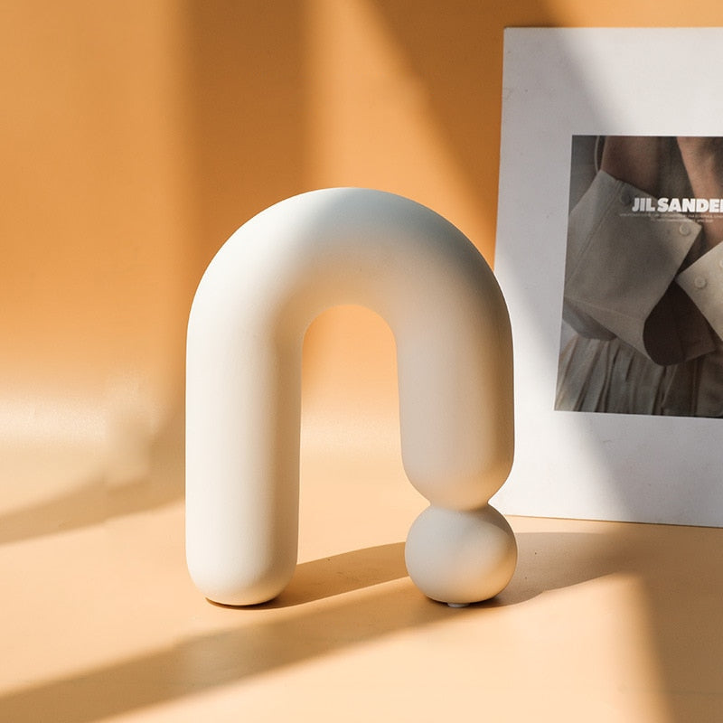 Ceramic Flower Vase - Elegant Design with Anti-Slip Base 2