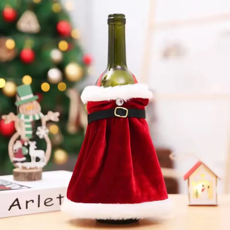 Christmas Wine Bottle Covers - Festive Velvet Set for Holiday Decor 4