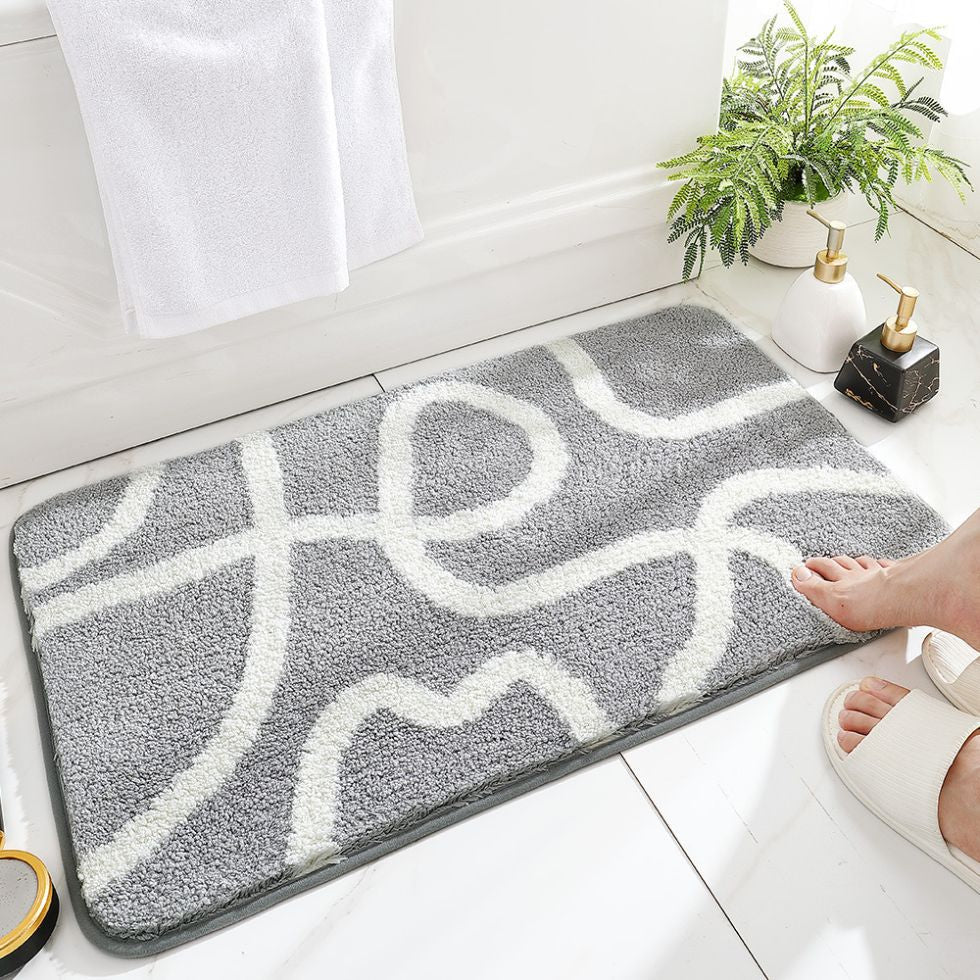Colorful Absorbent Bath Mat with Anti-Slip Base – Plush Quick-Dry Bathroom Mat for Comfort and Safety 7