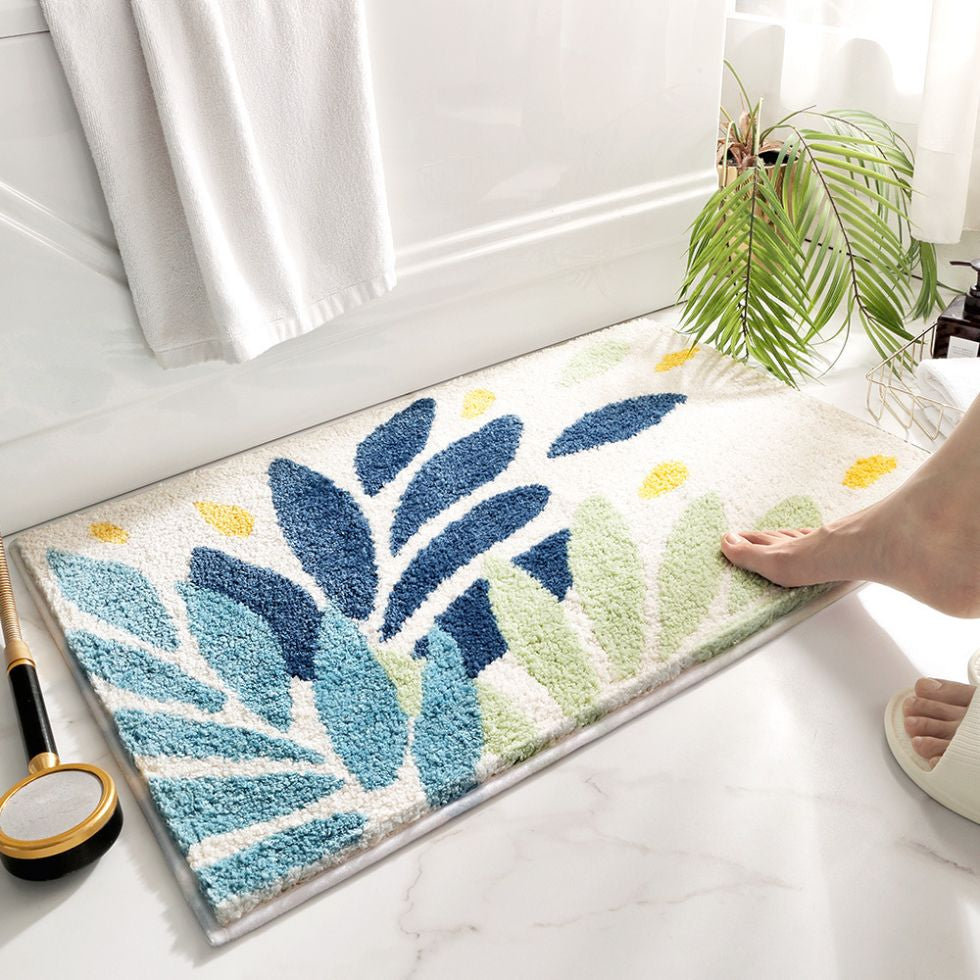 Colorful Absorbent Bath Mat with Anti-Slip Base – Plush Quick-Dry Bathroom Mat for Comfort and Safety 9