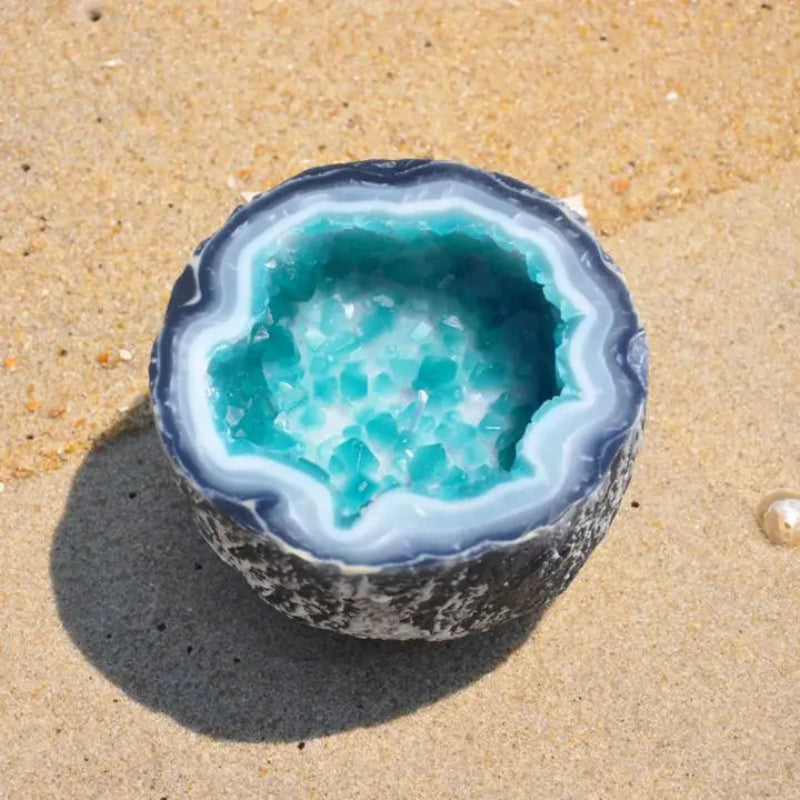 Crystal Design Candle Natural Wax Blend Geode Style 11.4 cm 2