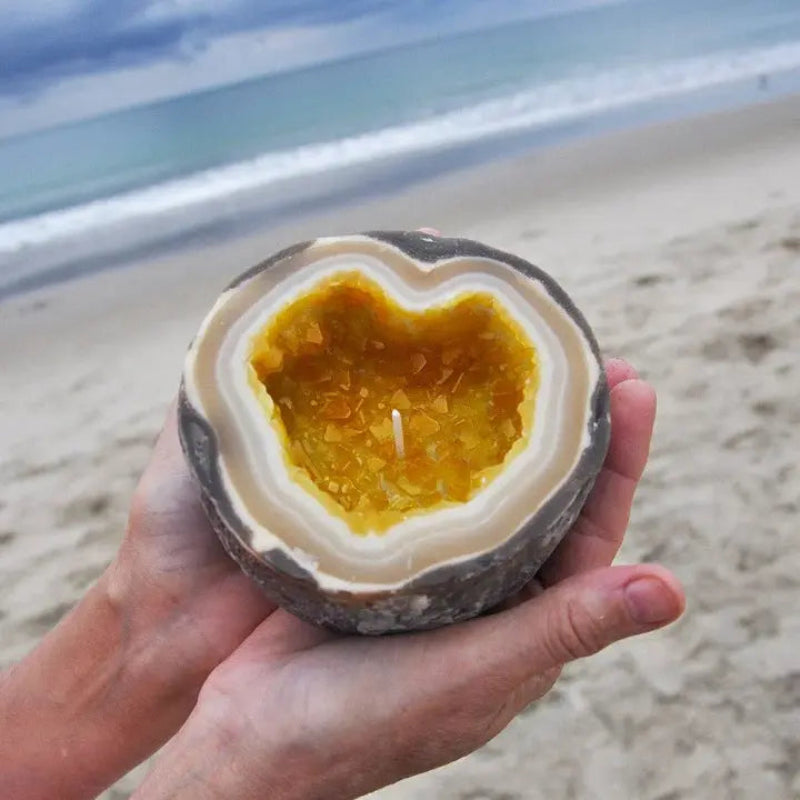 Crystal Design Candle Natural Wax Blend Geode Style 11.4 cm 6