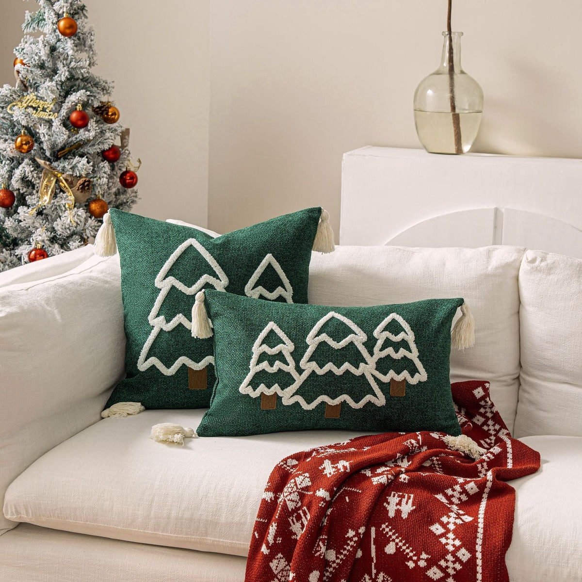 Decorative Christmas Tree Pillowcase with Textured Motif and Corner Tassels – Winter Home Decor for Sofas, Beds, and Armchairs 9