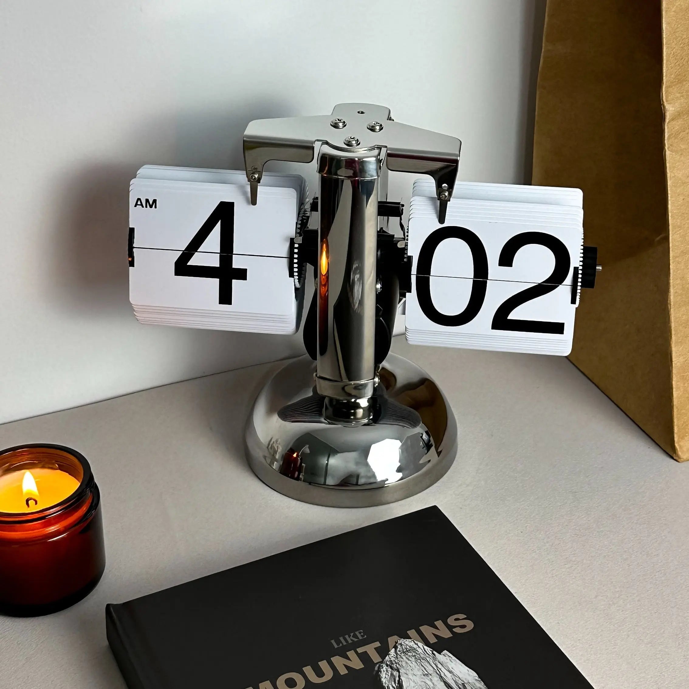 Flip Clock 21 x 9.8 x 16.5 cm Stainless Steel PVC ABS Battery Operated, Modern Functionality 2