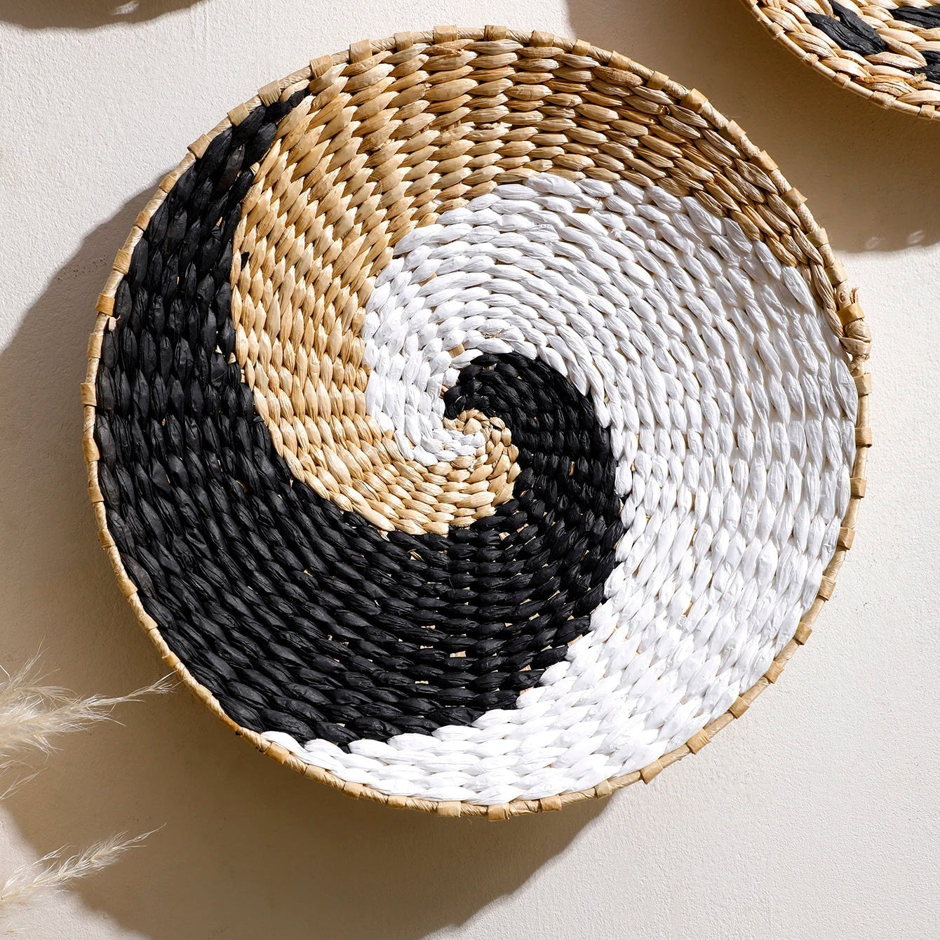 Handwoven Seagrass Wall Art Set – Bohemian Decor with Natural Textures and Unique Patterns for Rustic and Modern Interiors 5