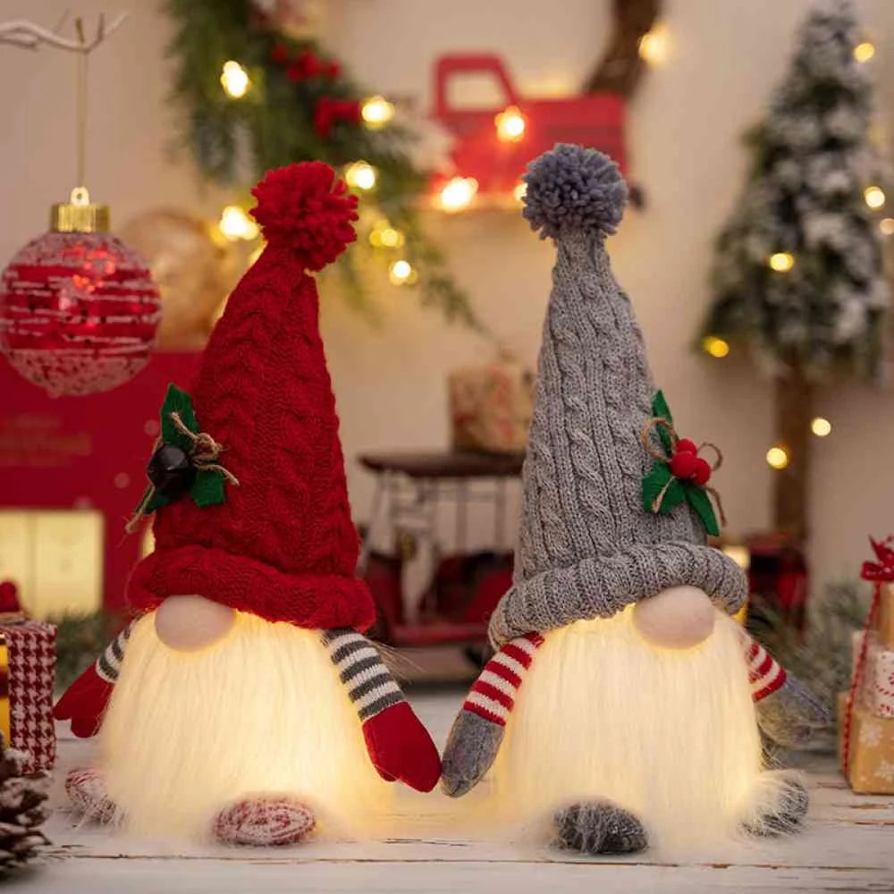 Illuminated Festive Gnome Figure for Christmas Decorations – Plush Construction with Built-In Light for Holiday Decor 1