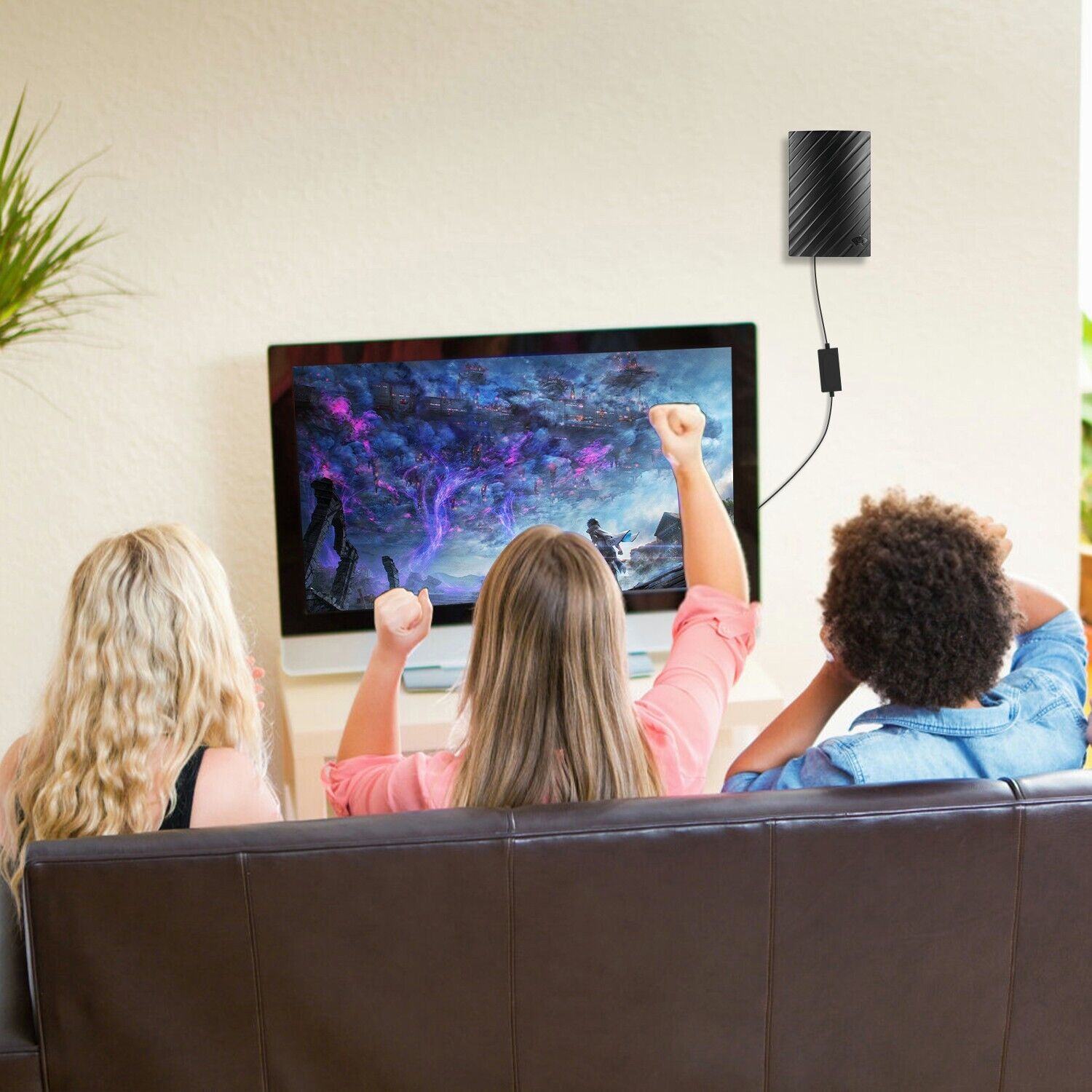 Indoor TV Antenna 39dBi Gain Coaxial Cable Waterproof Design 720P 1080P 4K Compatible 04
