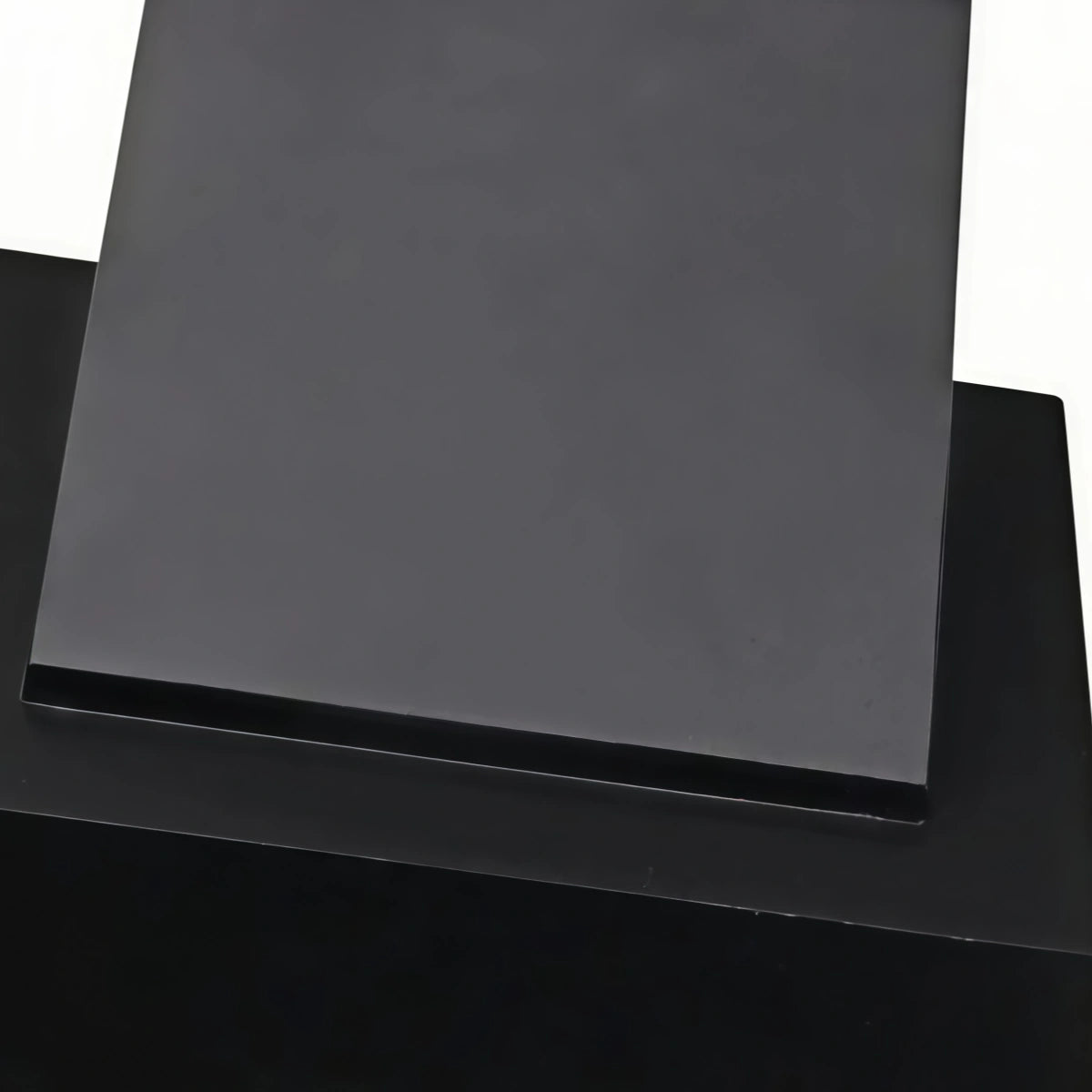 Industrial Outdoor Wall Lamp - Durable Metal Design, IP65 Rated 6