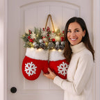 LED Christmas Wreath - Warm Glow with Mitten Design & Berries 3