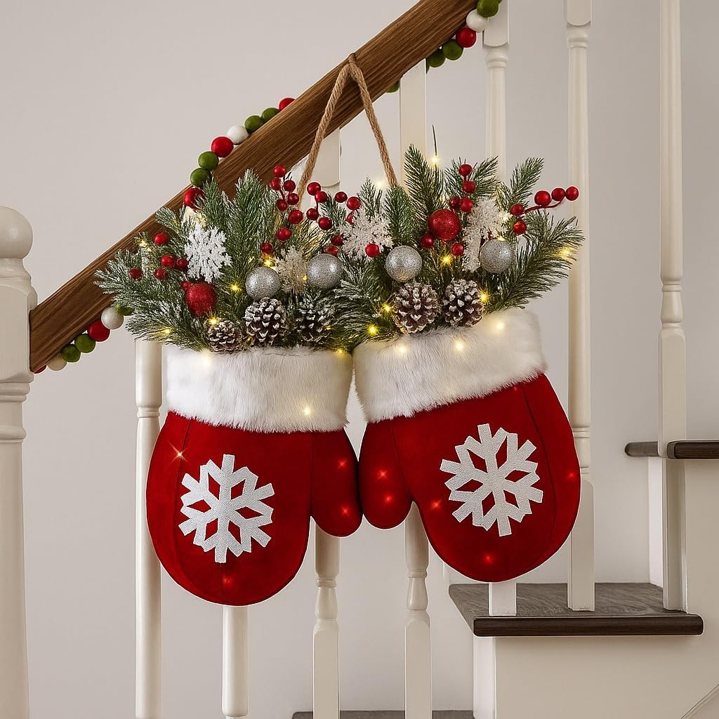 LED Christmas Wreath - Warm Glow with Mitten Design & Berries 5