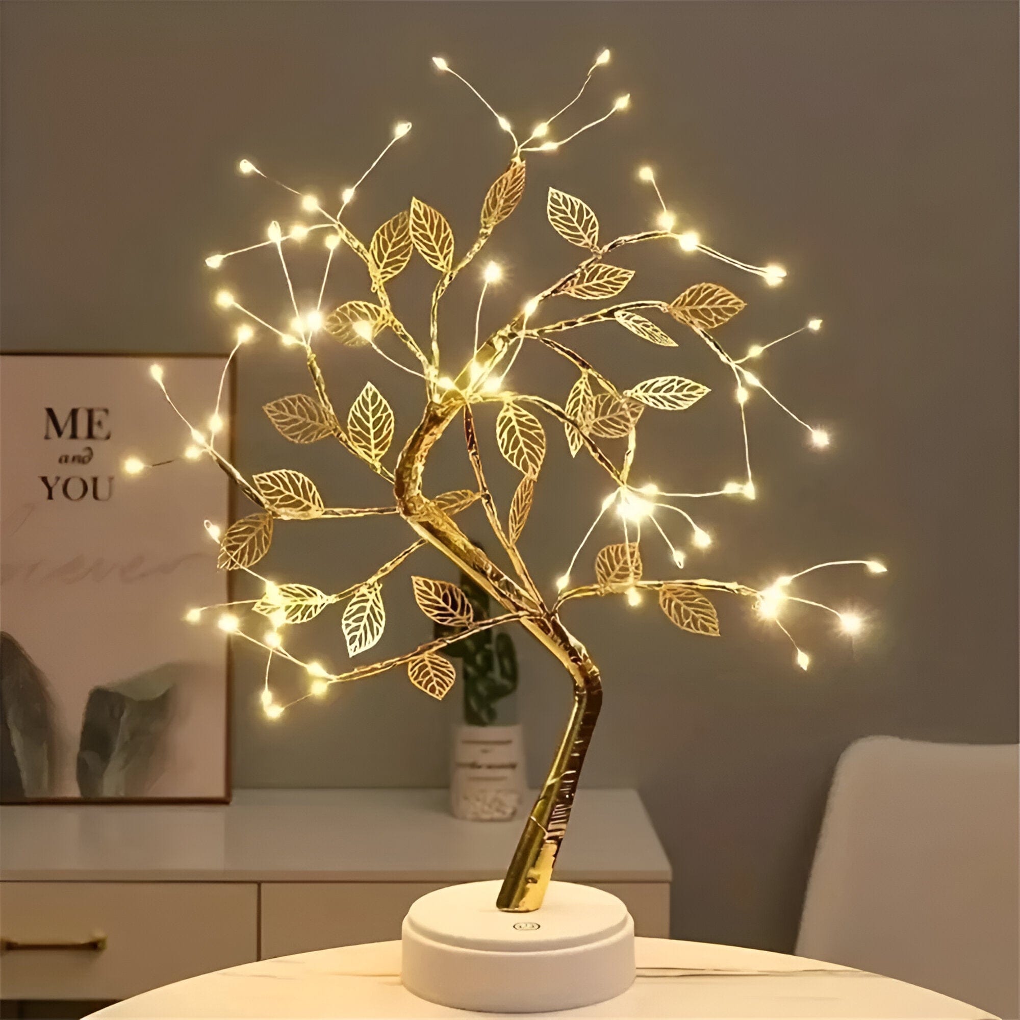 LED Desk Lamp with Touch Control and USB Charging – Compact Modern Lighting for Home and Office 5