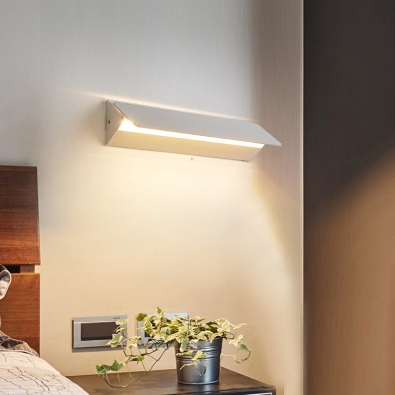 LED Wall Sconce - Rotatable Design for Versatile Lighting 9
