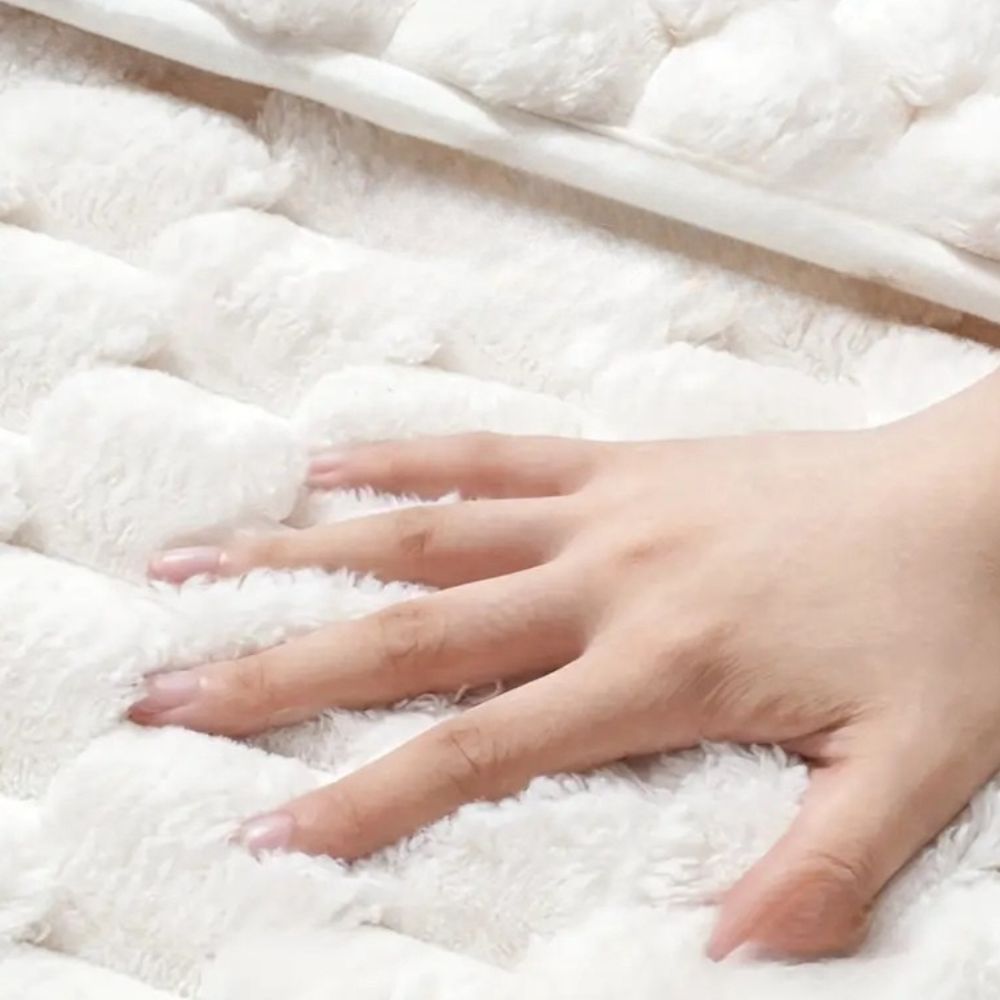 Memory Foam Bath Mat - Ultra-Soft, Non-Slip, Quick-Dry Comfort 2