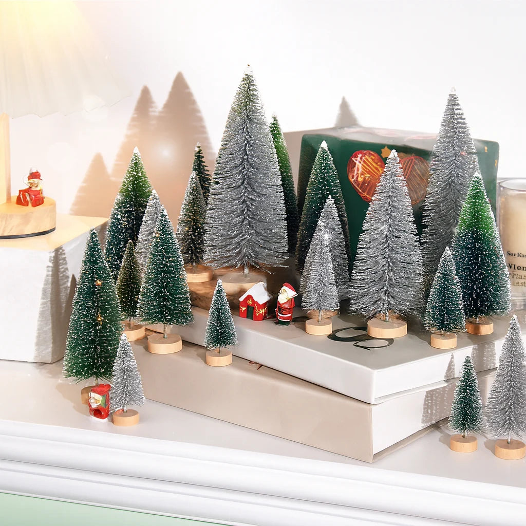 Mini Christmas Tree Set - 30 Trees with Snow Effect and Wooden Bases, 6-13 cm Tall for Winter Decorations and Crafting 3