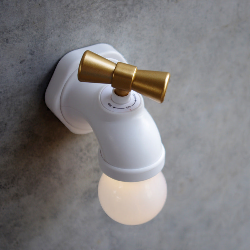 Modern LED Wall Sconce - USB Powered, Energy-Efficient Lighting 5
