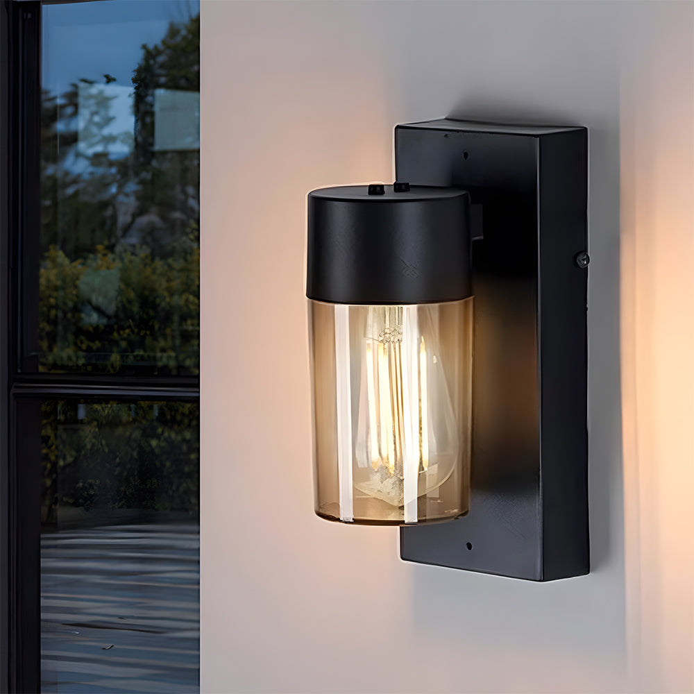 Modern Outdoor Wall Lamp - Sleek IP65 Waterproof Design for Patios 2
