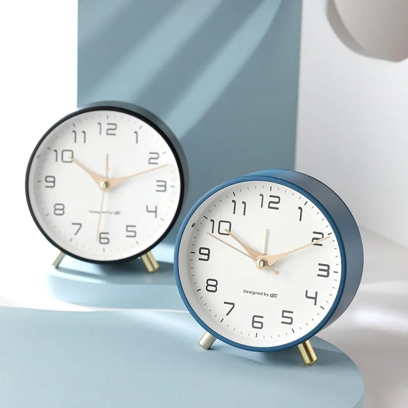 Modern Scandinavian Silent Analog Desk Clock – Decorative Table Clock for Home and Office Décor 2