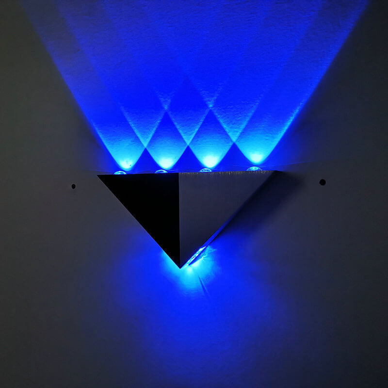 Modern Triangle Pyramid Wall Sconce Lamp – LED Wall Lighting in Black and White, Energy-Efficient Aluminum and Acrylic Design 4
