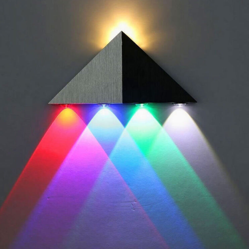 Modern Triangle Pyramid Wall Sconce Lamp – LED Wall Lighting in Black and White, Energy-Efficient Aluminum and Acrylic Design 9