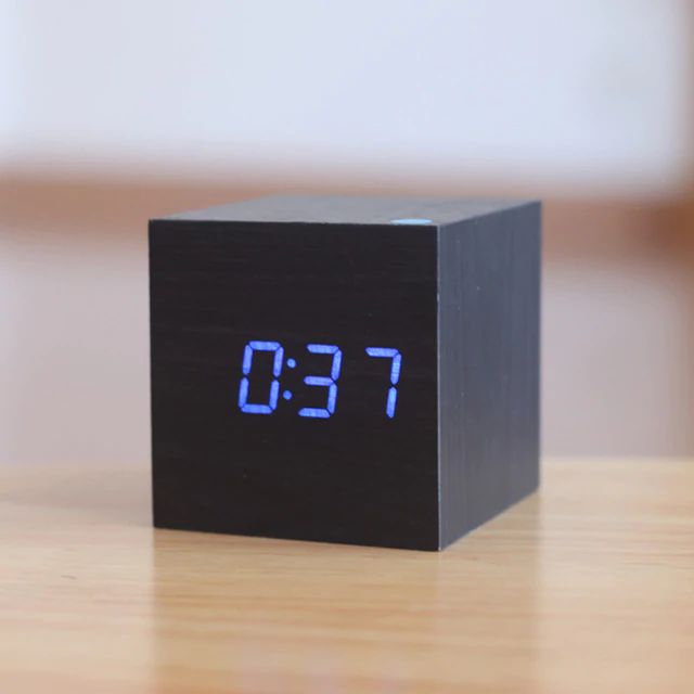 Modern Wooden Digital Desk Clock – Minimalist Cube Design for Home or Office, Compact Bamboo Wood Timekeeper 10