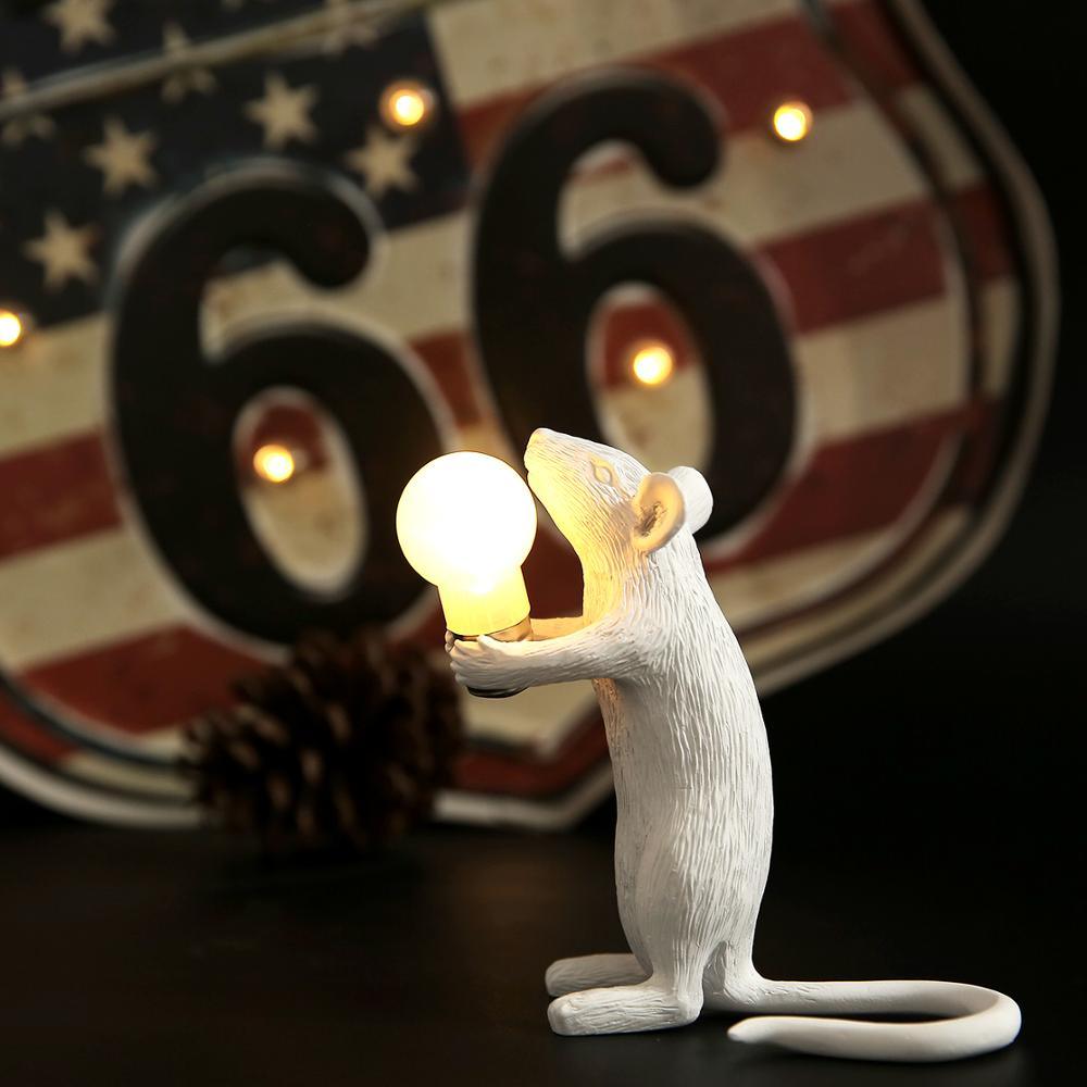 Mouse-Shaped Table Lamp - Modern LED Design for Desks & Bedside Tables 8