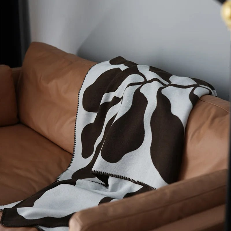 Nordic Cotton Throw Blanket - Cozy, Modern Abstract Design for Home 8