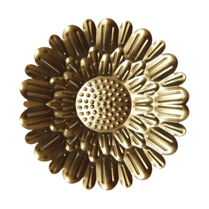 Nordic Gold Metal Wall Art - Elegant Round Wall Decor for Stylish Interiors 8