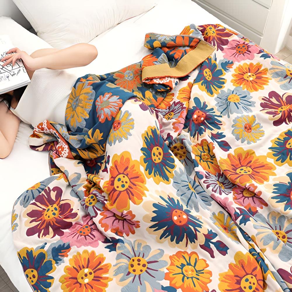 Organic Cotton Blanket - Soft, Reversible Floral Design for Summer Comfort 4