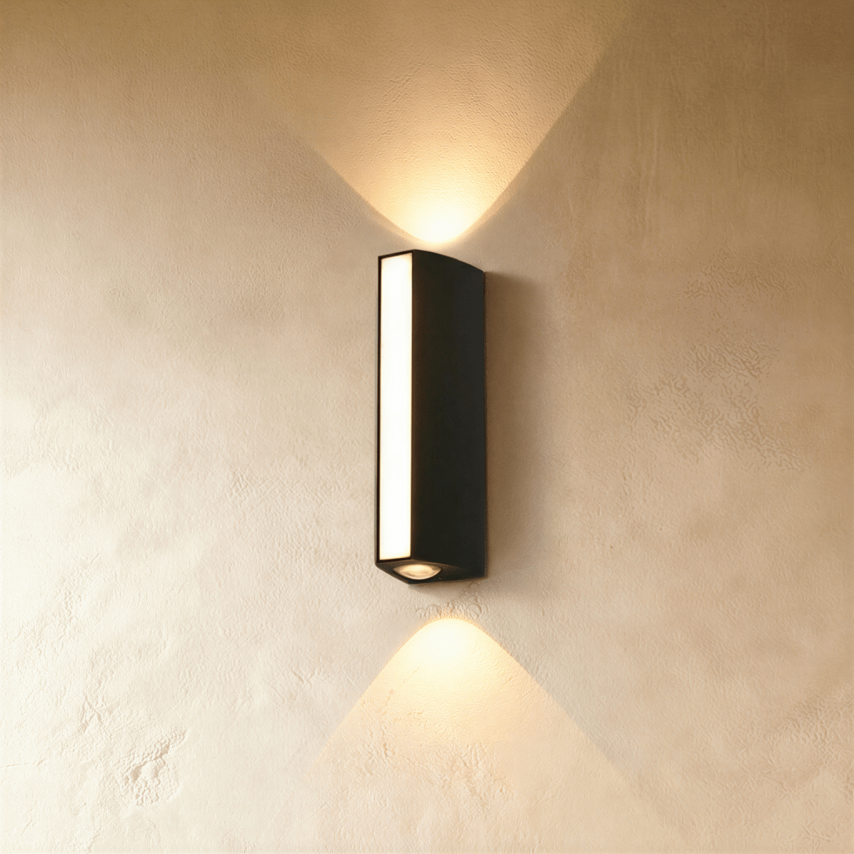 Outdoor Wall Lamp - Durable Waterproof Design & Warm Illumination 0