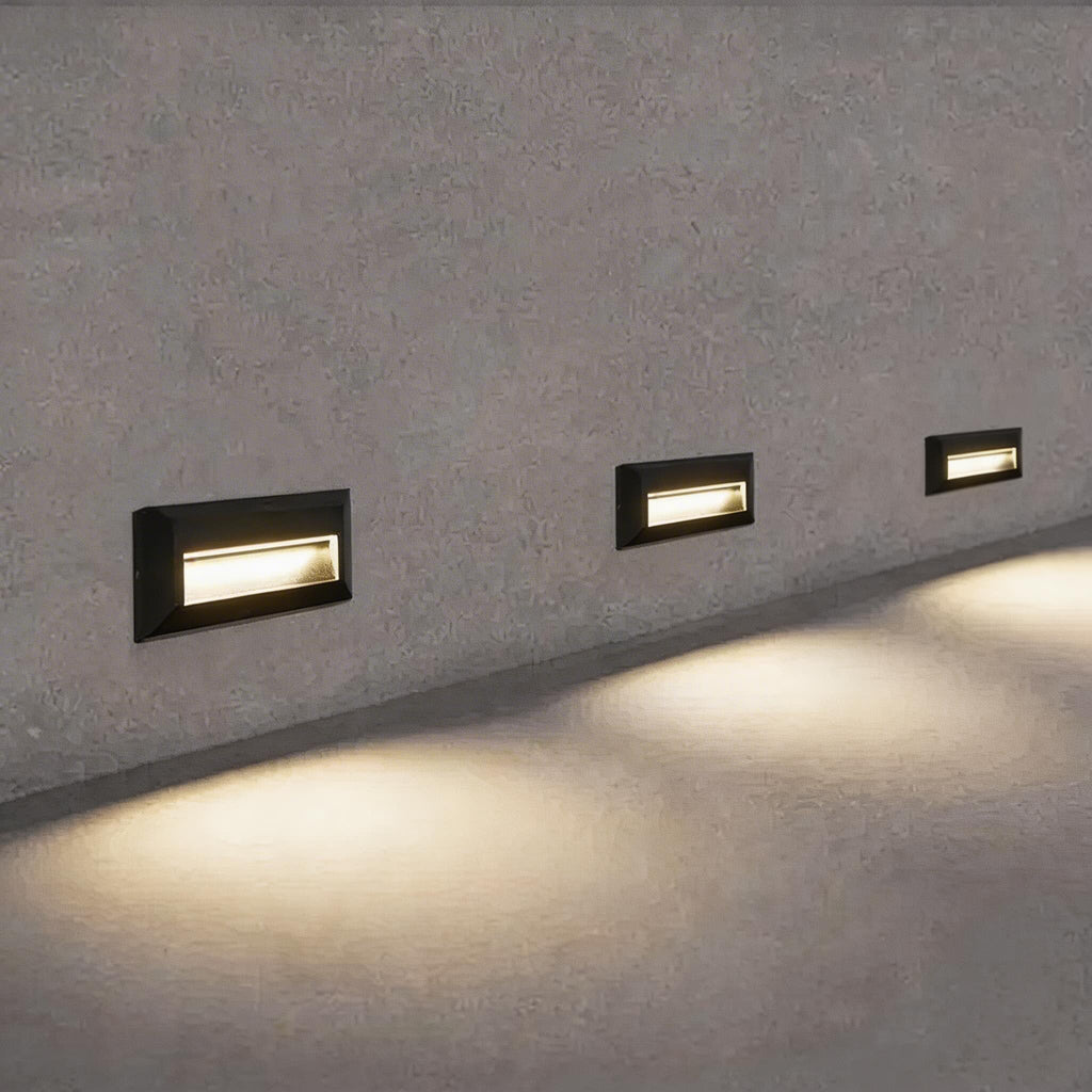 Outdoor Waterproof LED Wall Light - Durable Aluminum, Energy-Efficient Sconce 1