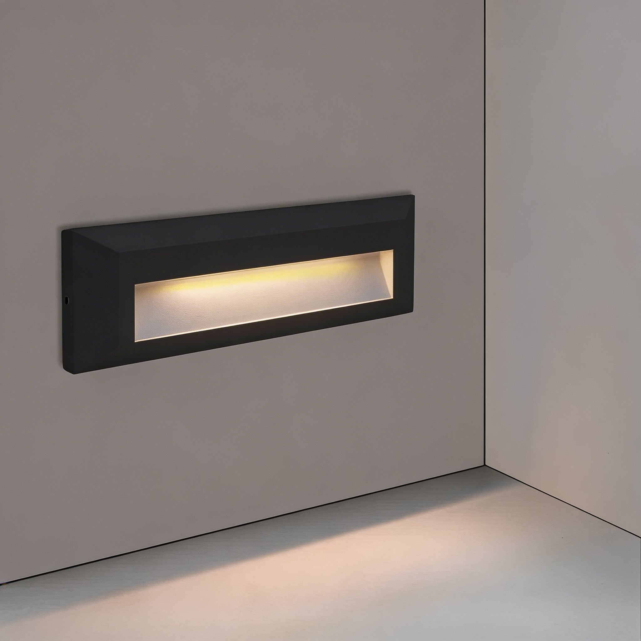 Outdoor Waterproof LED Wall Light - Durable Aluminum, Energy-Efficient Sconce 6