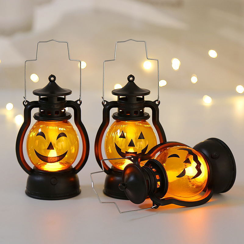 Retro Skull LED Night Light - Battery Operated Lantern for Ambient Decor 3