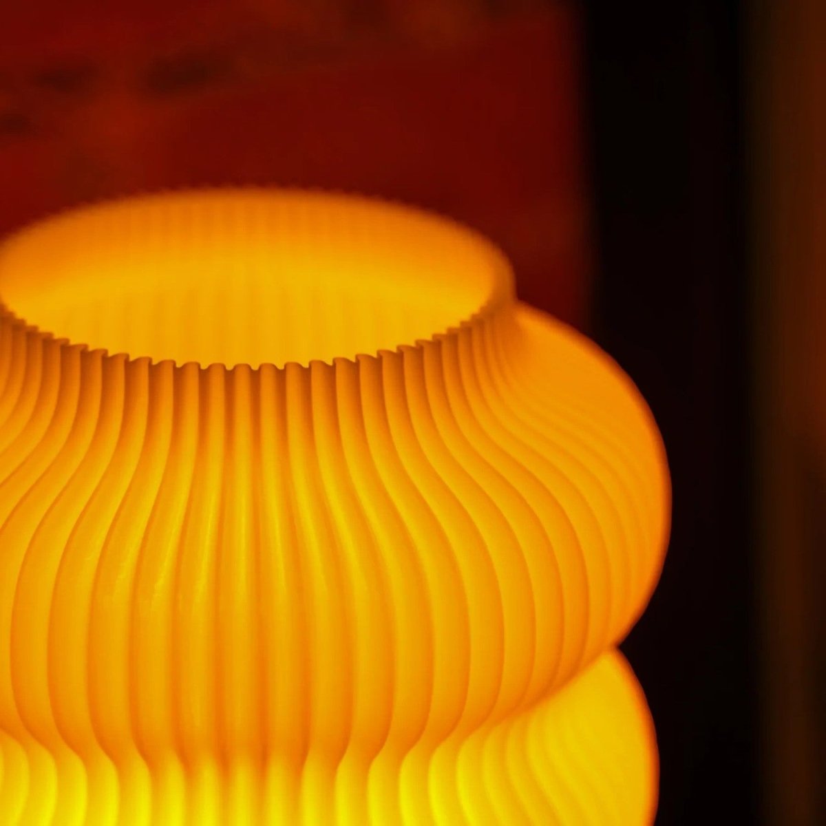 Rounded Glow Table Lamp - Adjustable Brightness, Stylish Wood Base 5
