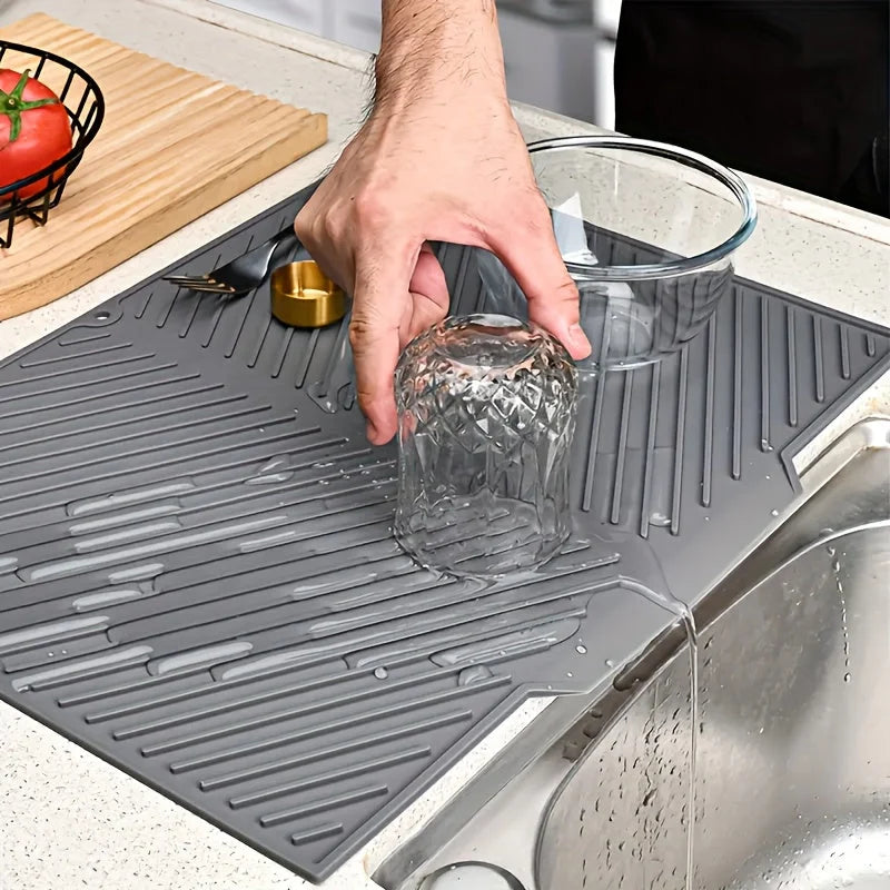 Silicone Kitchen Mat - Non-Slip, Heat Resistant, Foldable Design 1