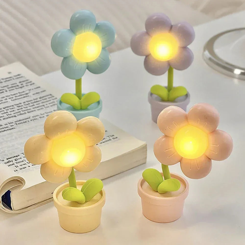 Small Flower Table Lamp - Soft Glow Ideal for Bedside or Bedroom 8