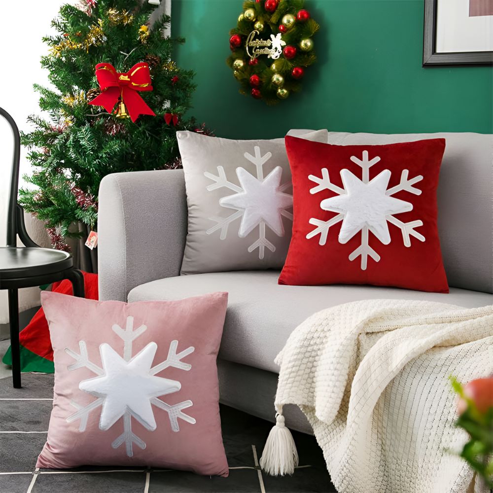 Snowflake Holiday Pillowcase - Soft, Cozy Winter Decor 43x43cm 5