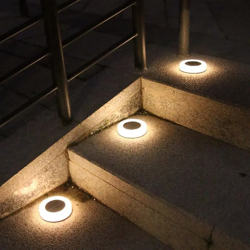Solar Garden Lights - Elegant Solar Outdoor Illumination for Your Garden 3