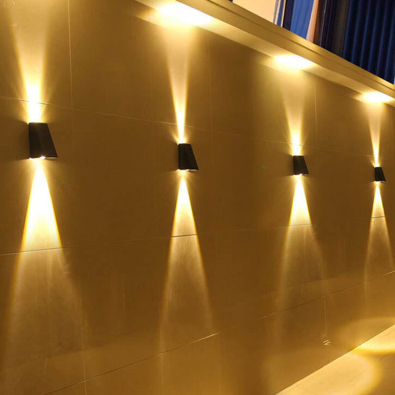 Solar LED Wall Sconce - Waterproof Outdoor Light with 200 Lumens 1