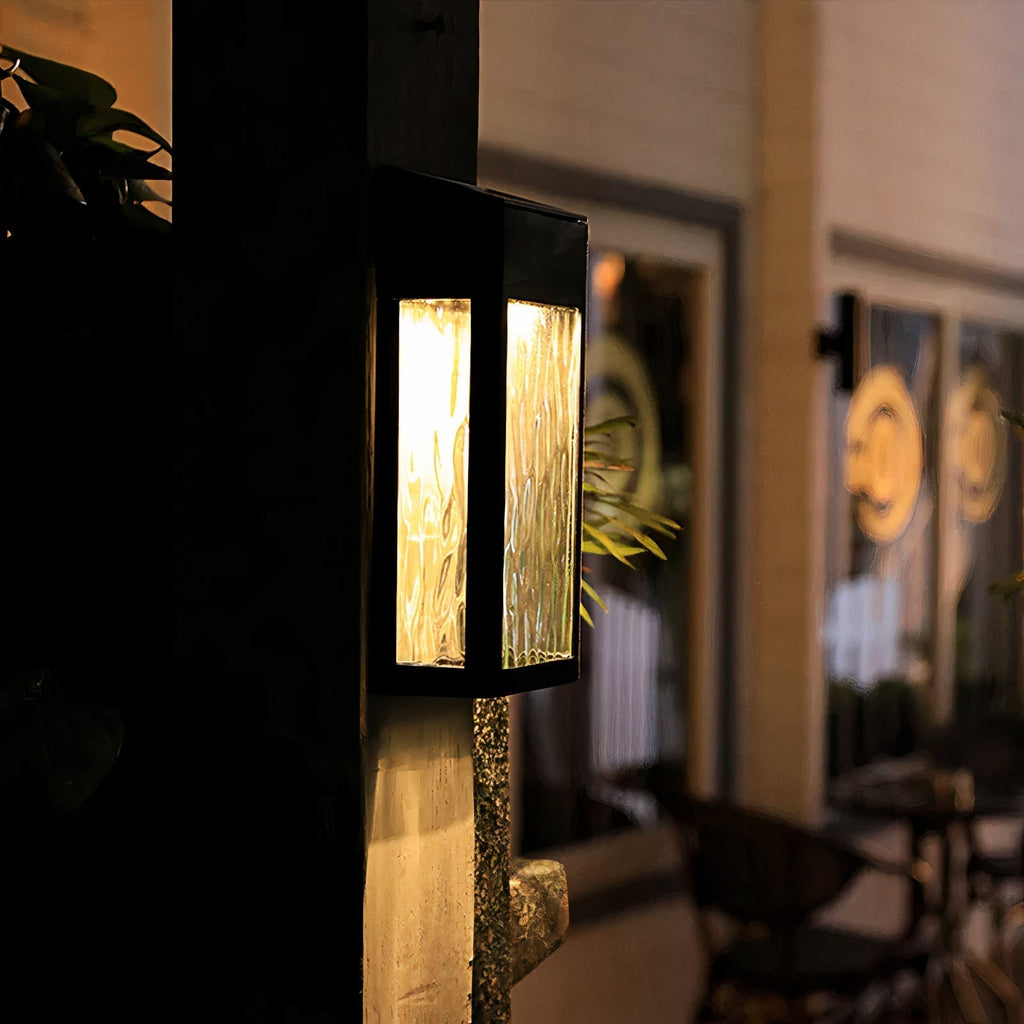 Solar Outdoor Garden Light - Bright LED Illumination, Weatherproof Design 5