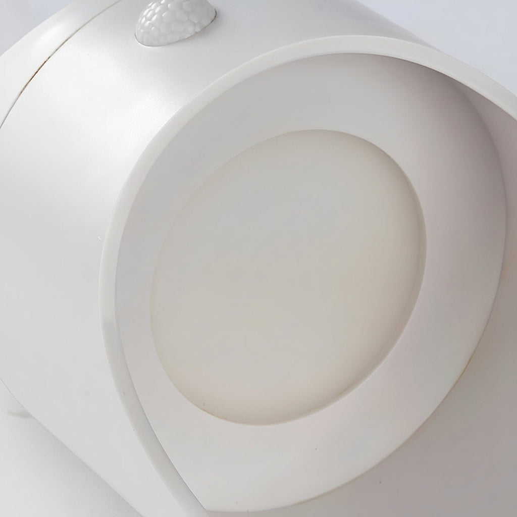Solar Outdoor Wall Light - PIR Motion Sensor, Eco-Friendly Illumination 7