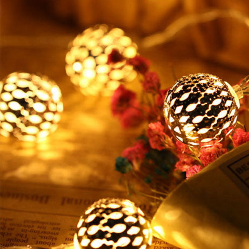 Solar String Lights - Decorative Lanterns for Outdoor Patio Ambiance 4