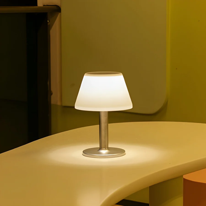 Solar Table Lamp - Stylish, Eco-Friendly Outdoor Lighting Solution 1
