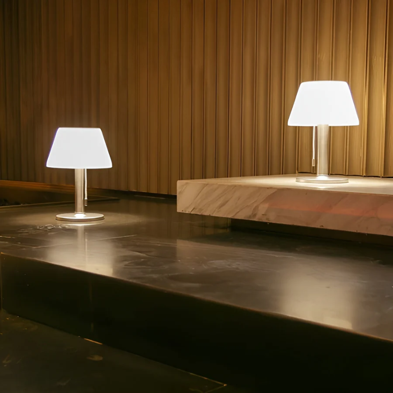 Solar Table Lamp - Stylish, Eco-Friendly Outdoor Lighting Solution 2